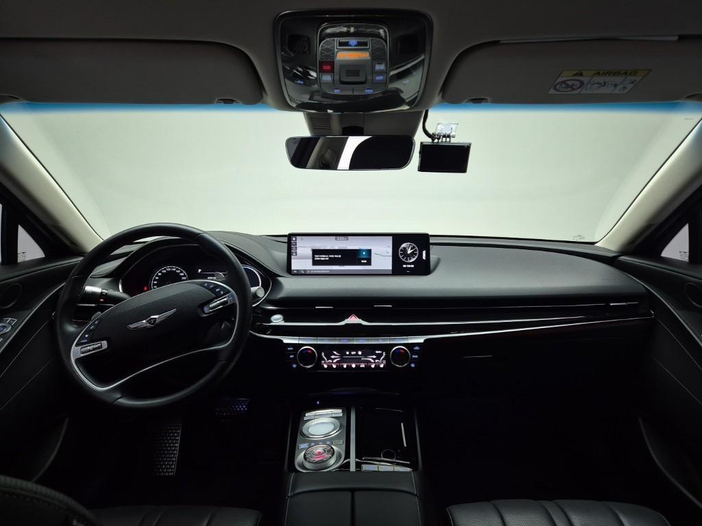 Genesis G80 - Vista 7