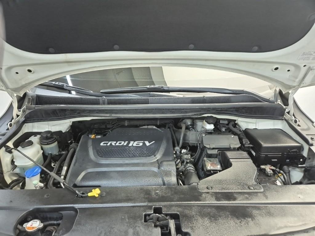 KIA Carnival - Vista 5