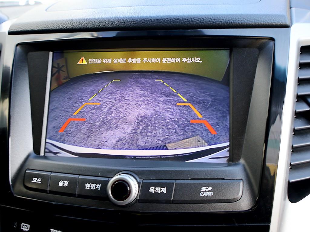 Ssangyong Tivoli 2016 Blanco - Importación desde Corea - HF Imports Iquique - Foto 10