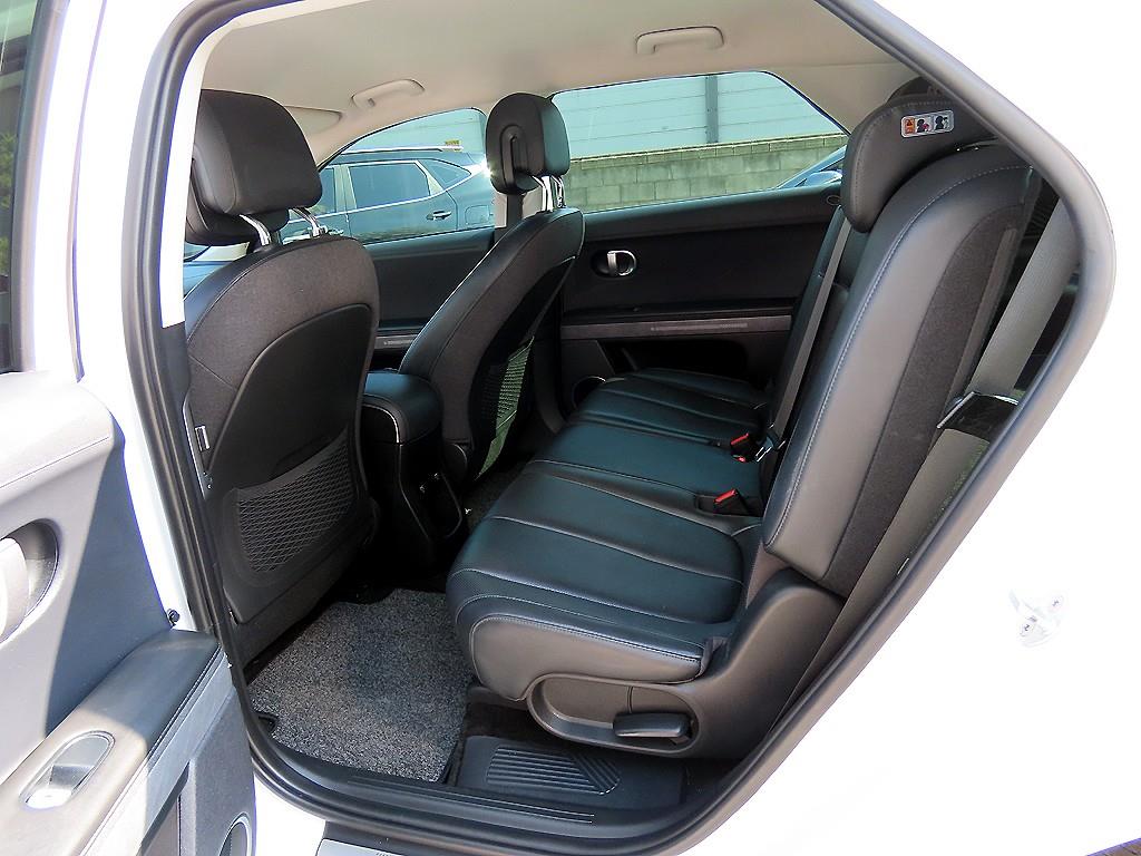 HYUNDAI Ioniq 5 - Vista 6