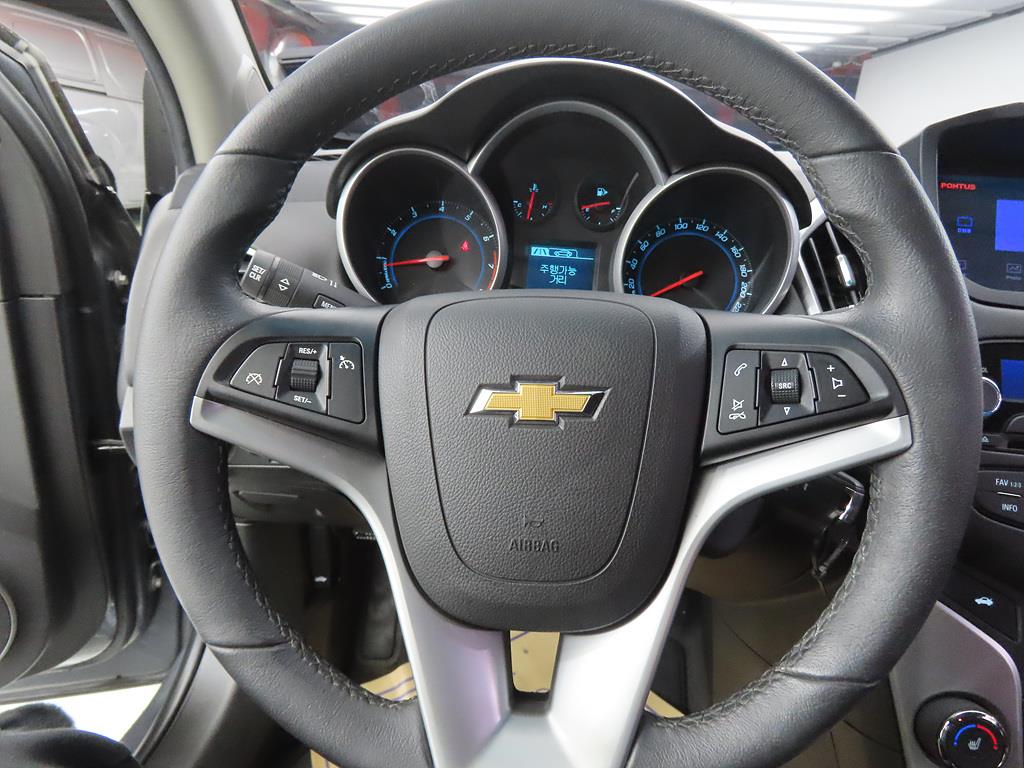 Chevrolet Cruise - Vista 8