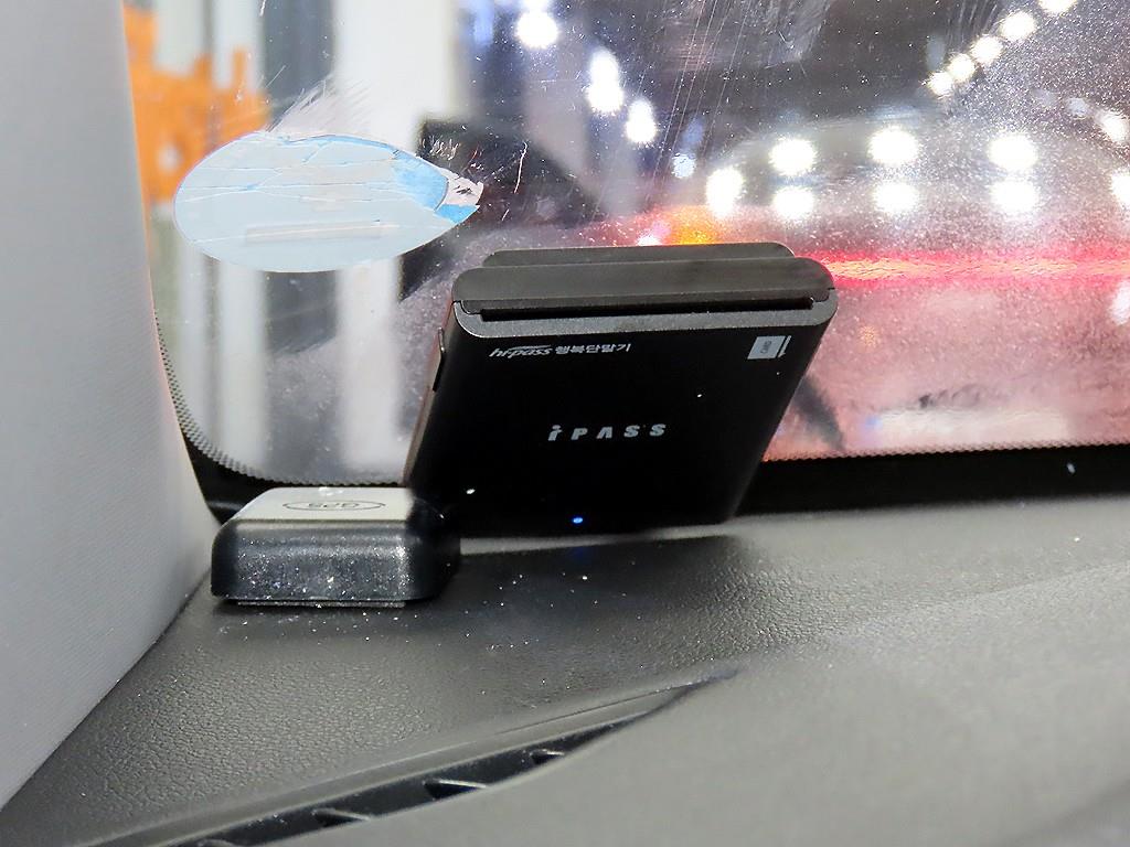 HYUNDAI Avante 2016 Blanco - Importación desde Corea - HF Imports Iquique - Foto 16