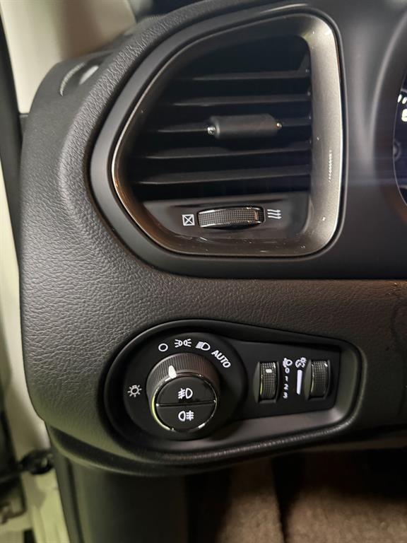 Jeep Renegade 2025 Blanco - Importación desde Corea - HF Imports Iquique - Foto 15