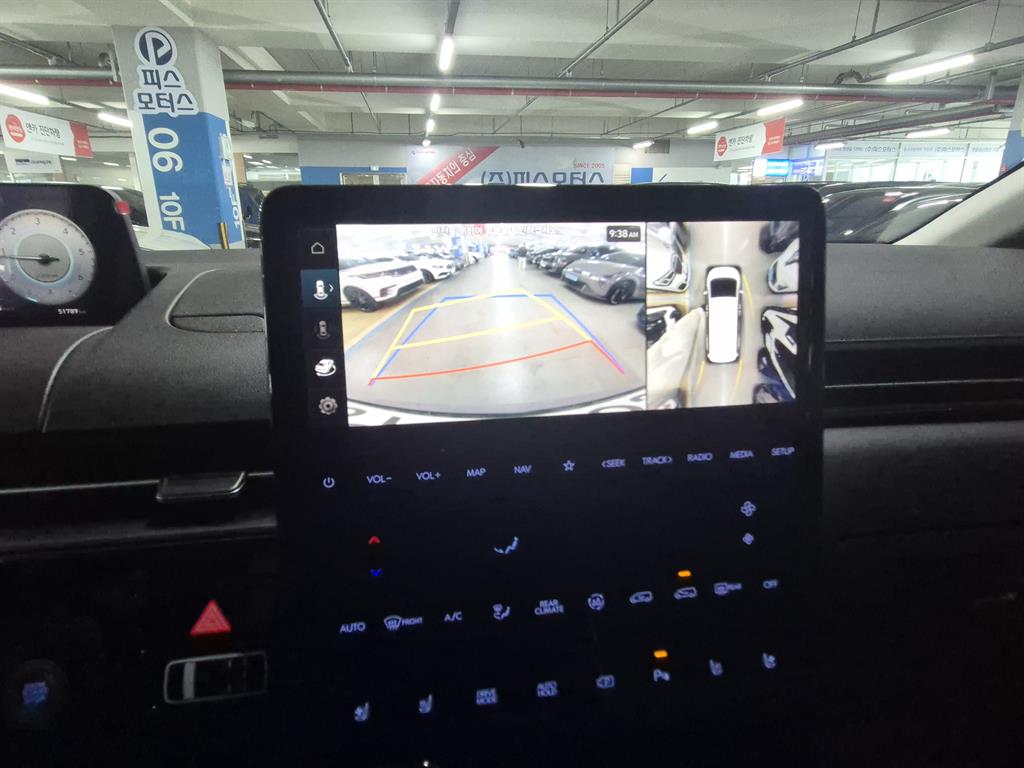 HYUNDAI Staria - Vista 11