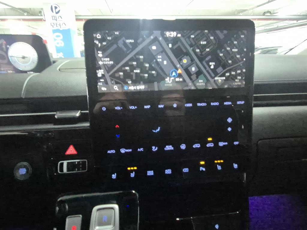 HYUNDAI Staria - Vista 10