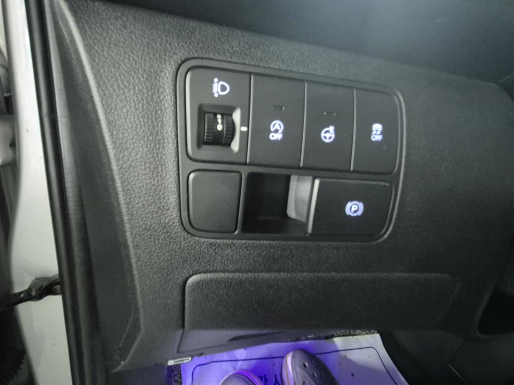 HYUNDAI Staria - Vista 12