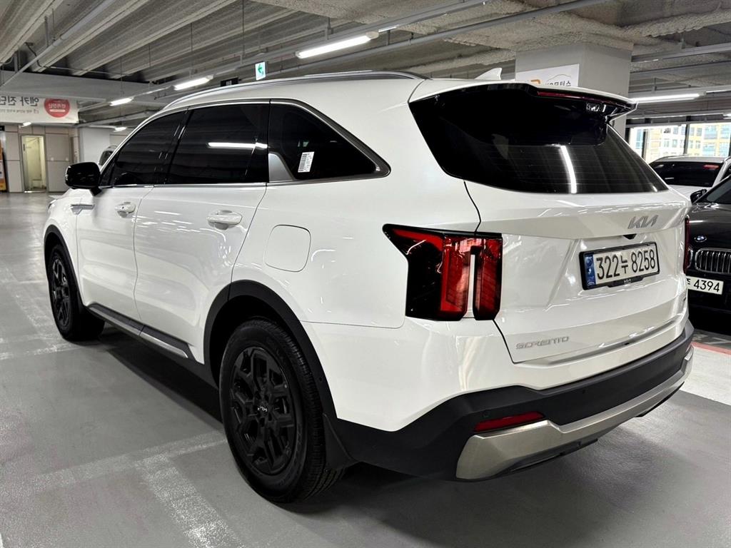 KIA Sorento - Vista 4