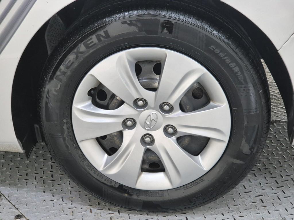 HYUNDAI Avante 2015 Plateado - Importación desde Corea - HF Imports Iquique - Foto 18