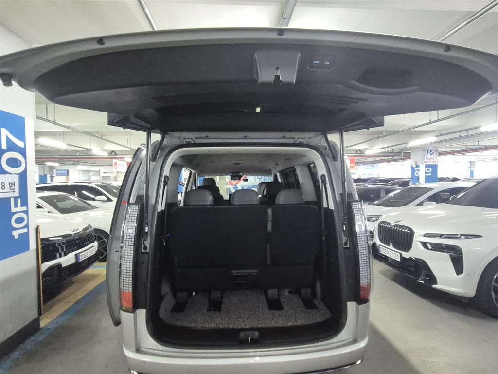 HYUNDAI Staria 2022 Gris - Importación desde Corea - HF Imports Iquique - Foto 15