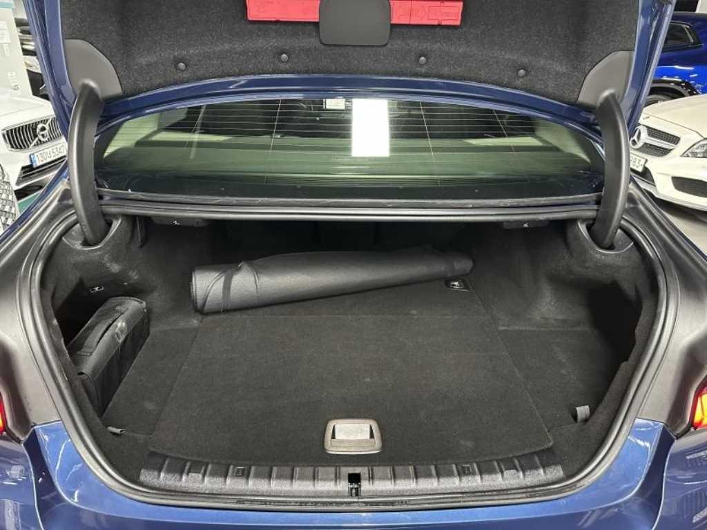 BMW 5 Series 2021 Azul - Importación desde Corea - HF Imports Iquique - Foto 19