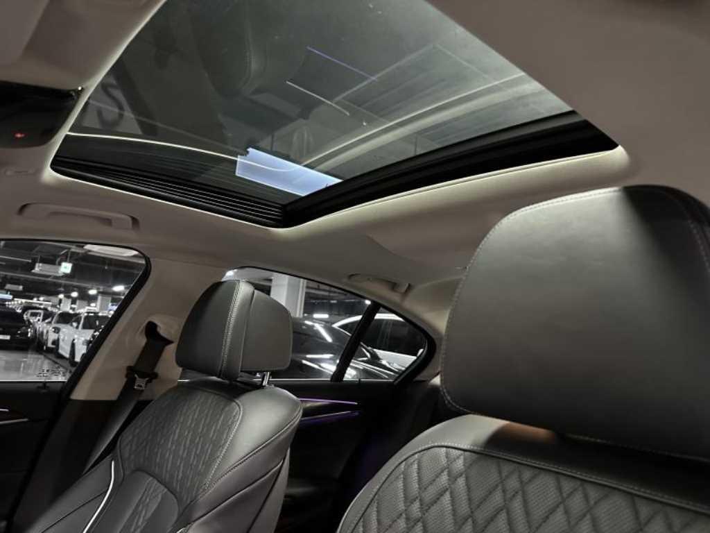 BMW 5 Series 2021 Azul - Importación desde Corea - HF Imports Iquique - Foto 15