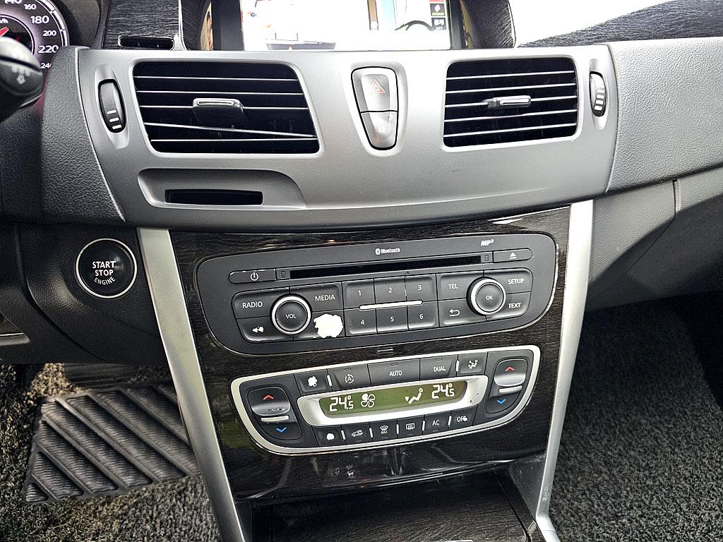 SAMSUNG SM5 2014 Blanco - Importación desde Corea - HF Imports Iquique - Foto 13