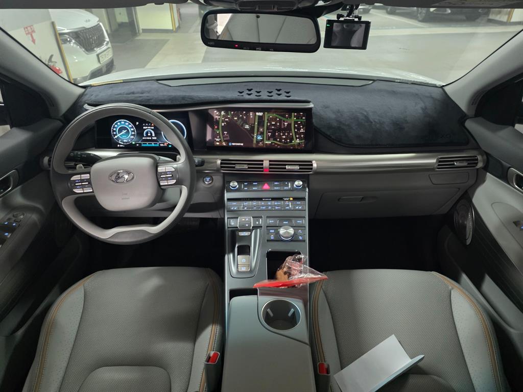 HYUNDAI Nexo - Vista 6