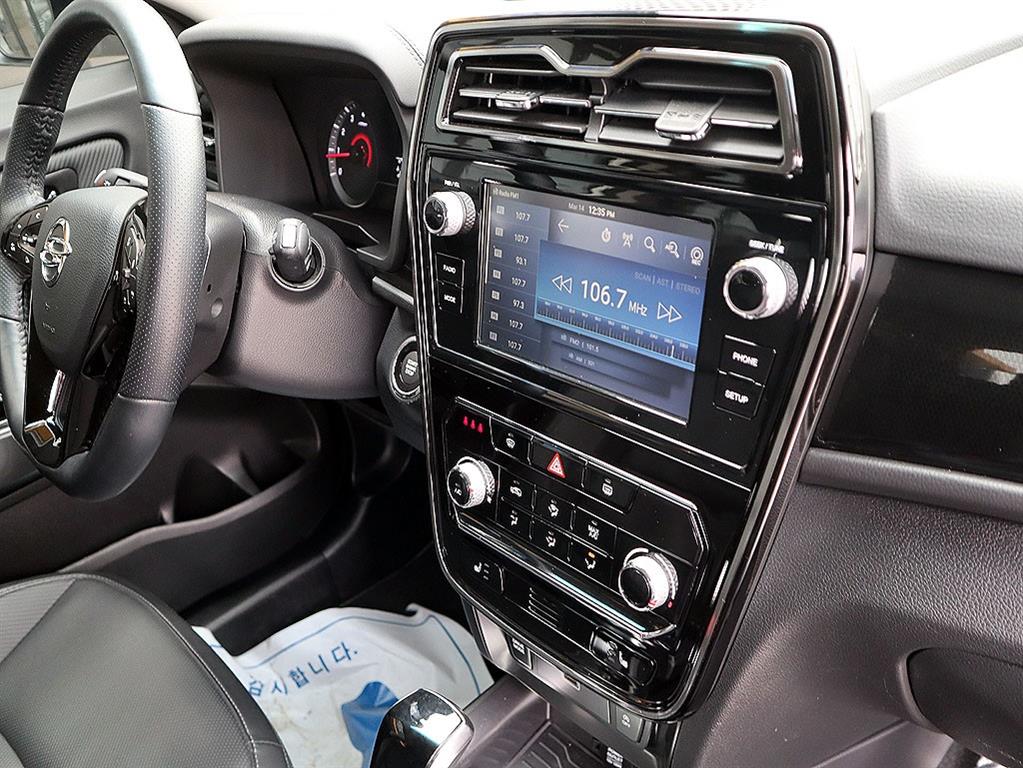 Ssangyong Tivoli 2022 Blanco - Importación desde Corea - HF Imports Iquique - Foto 11