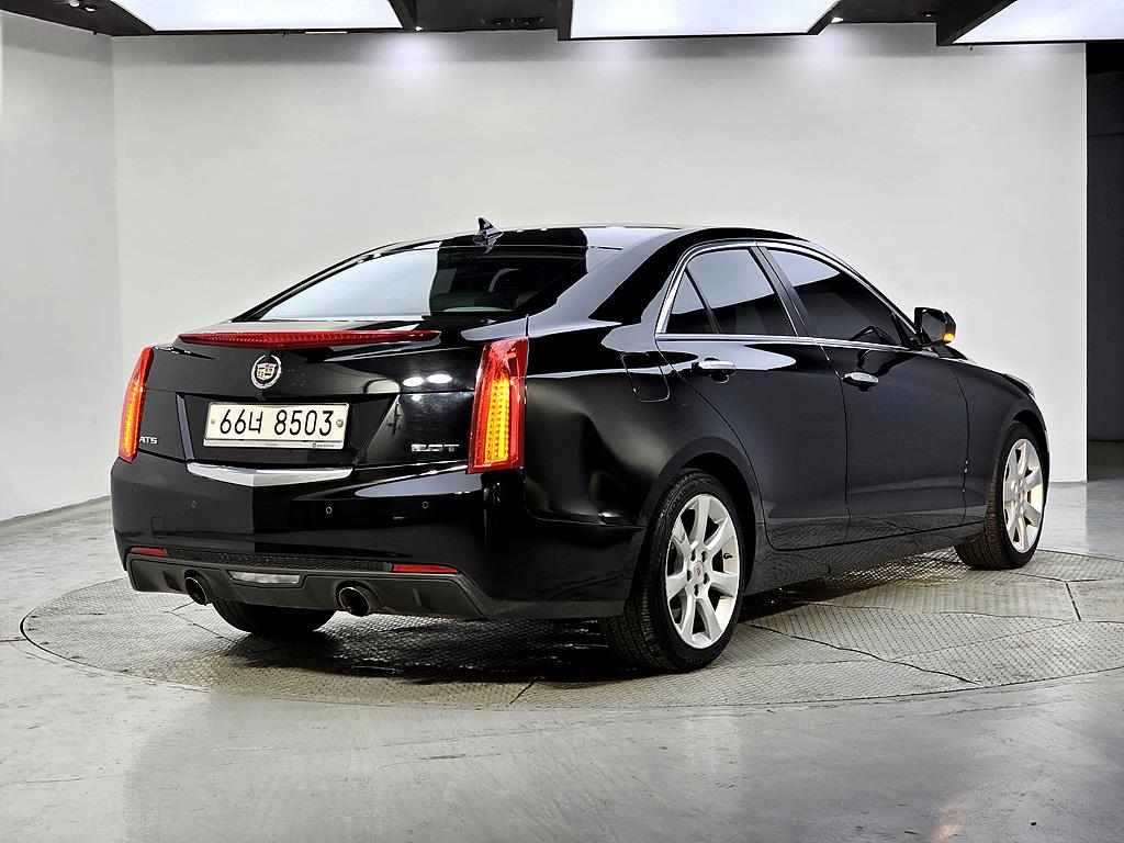 Cadillac ATS - Vista 4