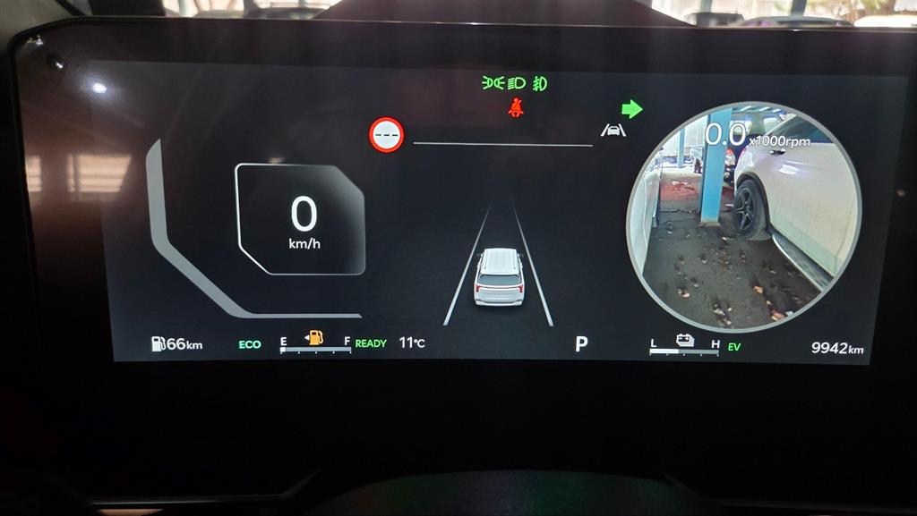 KIA Carnival - Vista 7