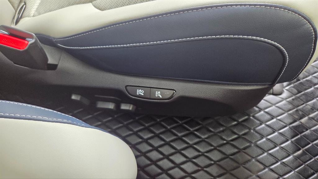 KIA Carnival 2024 Blanco - Importación desde Corea - HF Imports Iquique - Foto 15