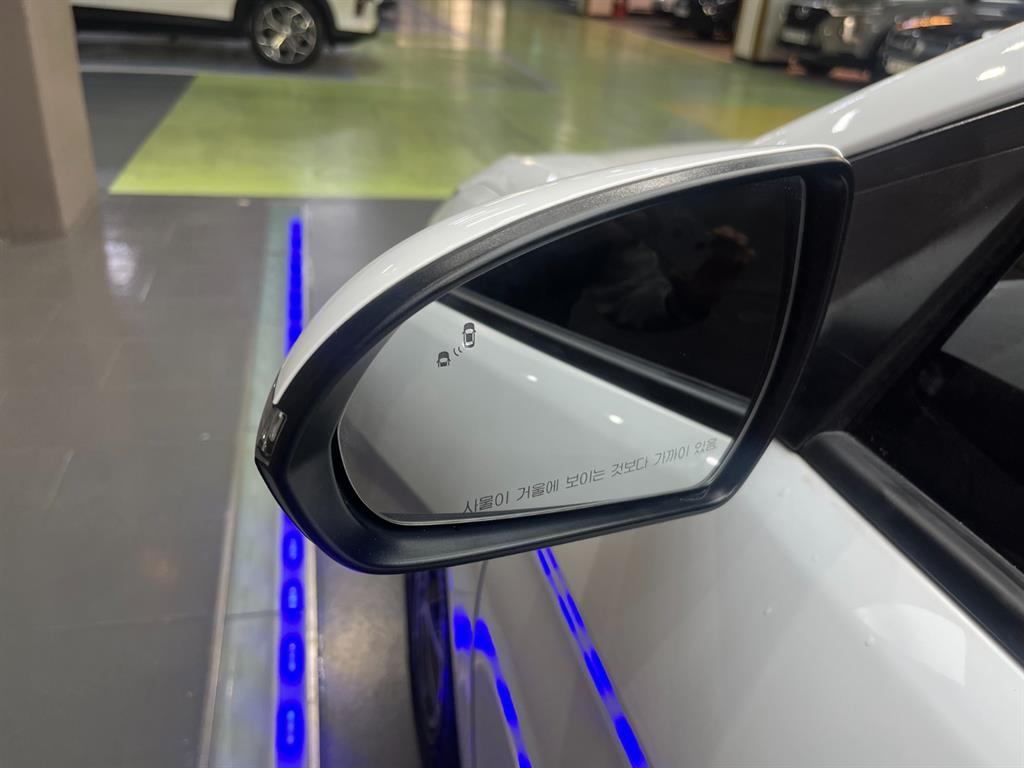 HYUNDAI Avante 2020 Blanco - Importación desde Corea - HF Imports Iquique - Foto 16