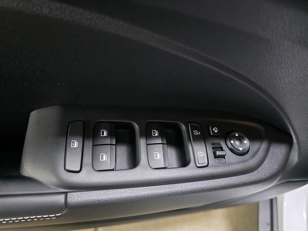 HYUNDAI Venue - Vista 6