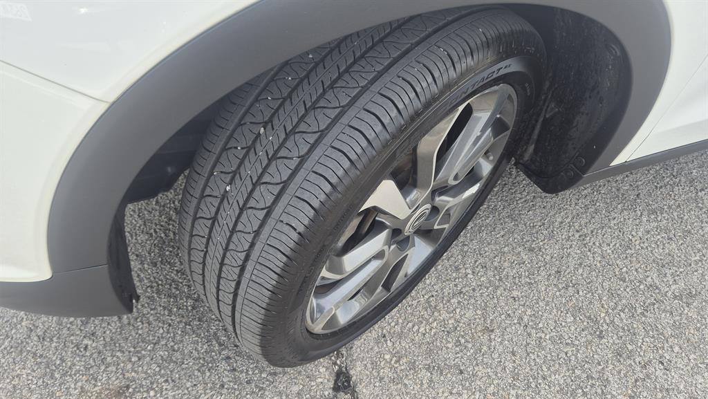 Ssangyong Tivoli 2016 Blanco - Importación desde Corea - HF Imports Iquique - Foto 15