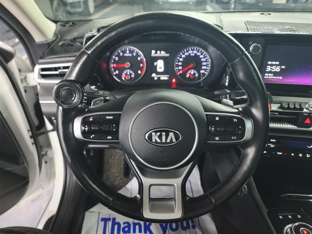KIA K5 - Vista 12