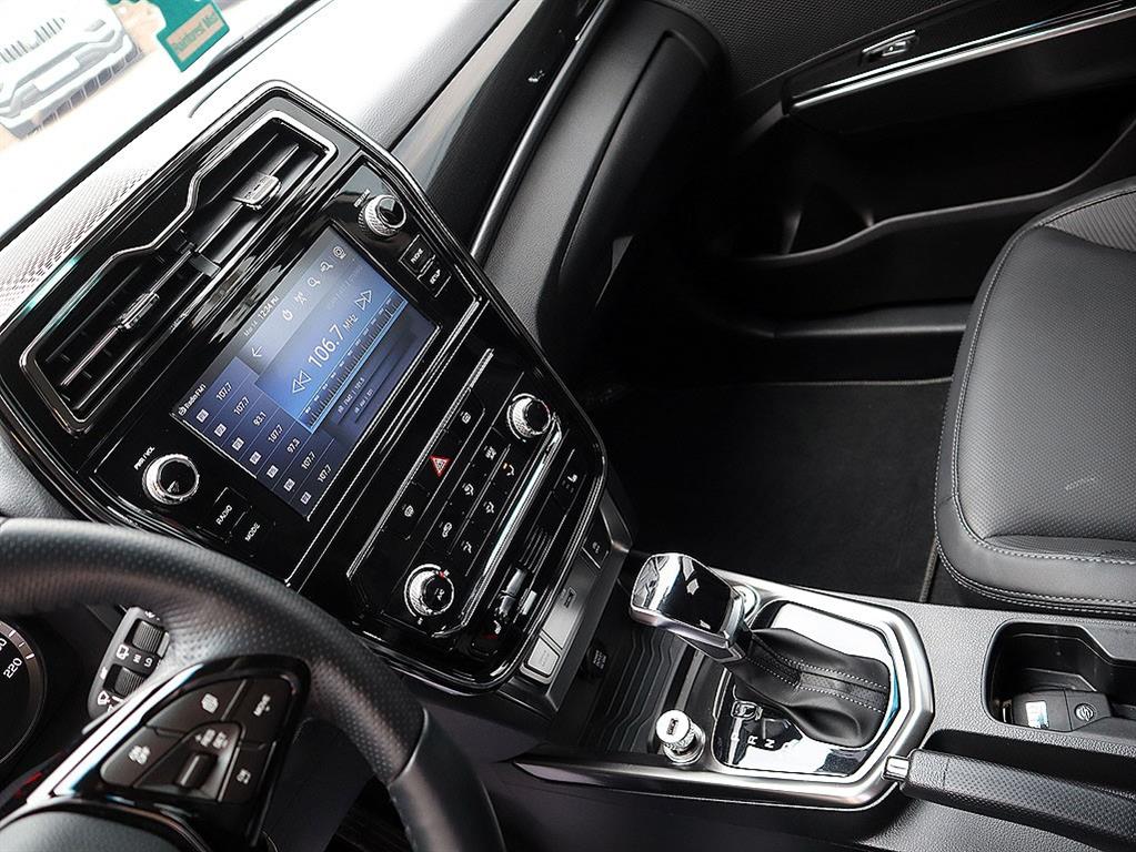 Ssangyong Tivoli 2022 Blanco - Importación desde Corea - HF Imports Iquique - Foto 10