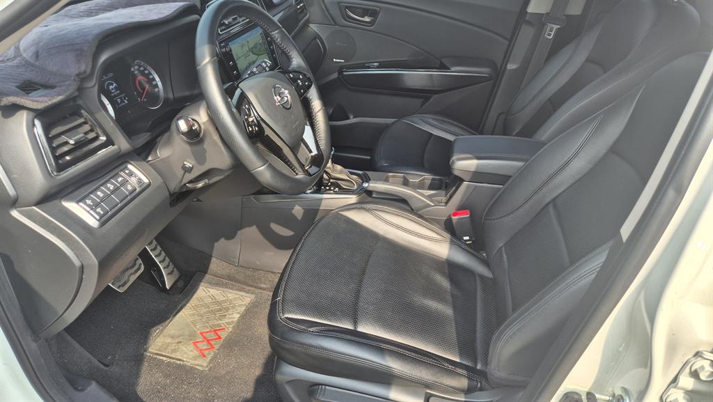 Ssangyong Tivoli - Vista 9