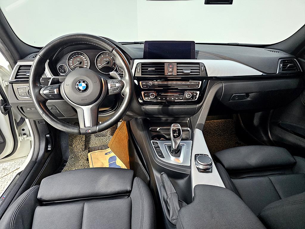 BMW 3 series - Vista 5