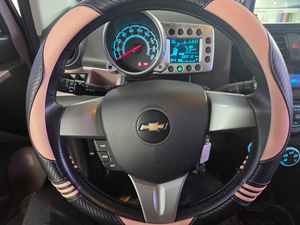 Chevrolet Spark - Vista 6