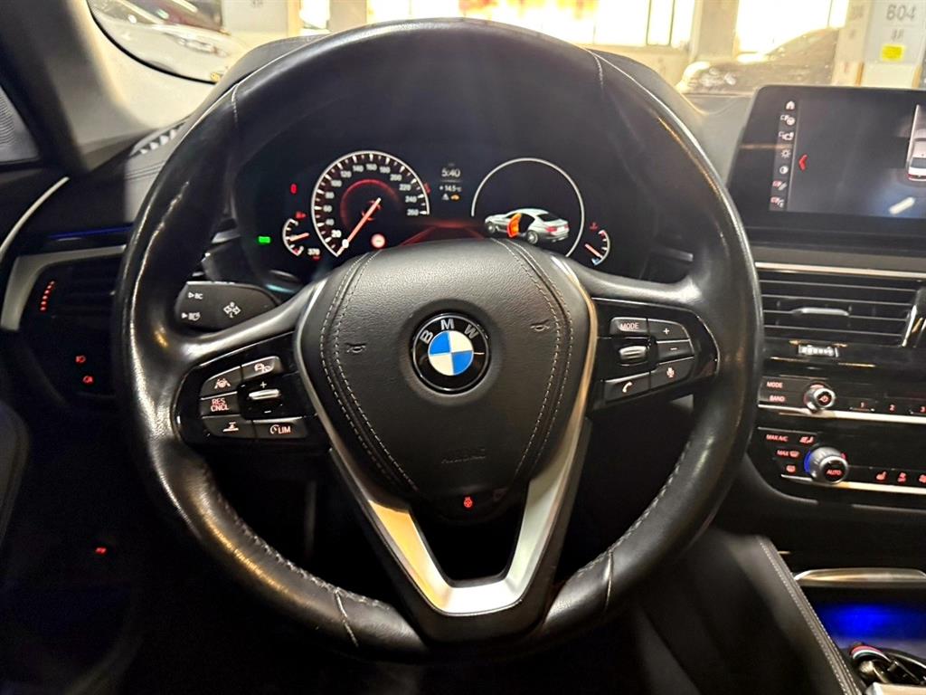 BMW 5 Series - Vista 9