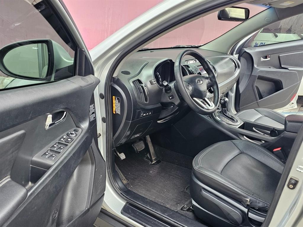 KIA Sportage 2012 Plateado - Importación desde Corea - HF Imports Iquique - Foto 14