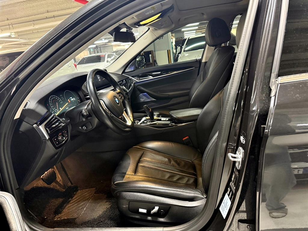 BMW 5 Series - Vista 7