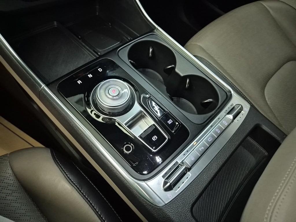 KIA Carnival 2024 Blanco - Importación desde Corea - HF Imports Iquique - Foto 18