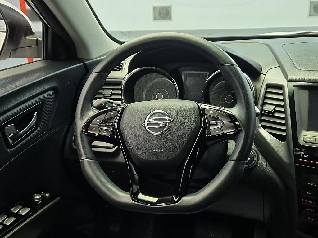 Ssangyong Tivoli - Vista 7