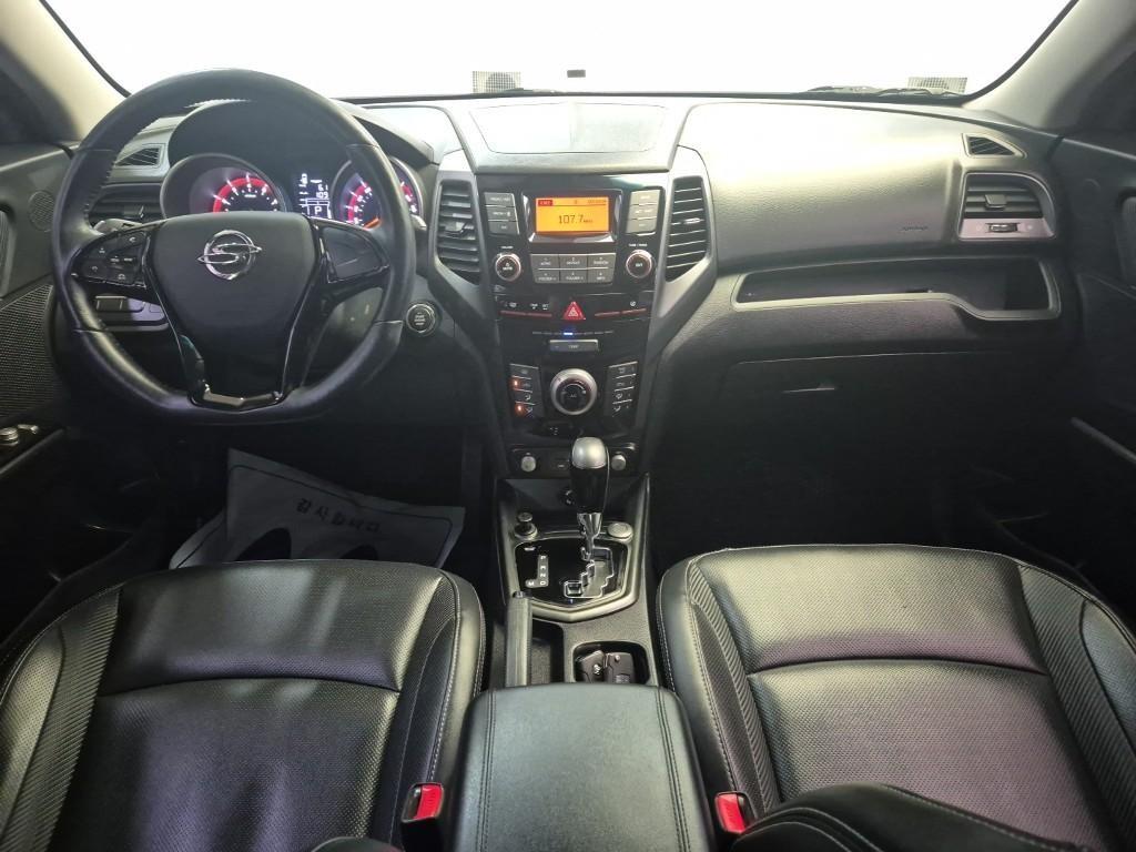 Ssangyong Tivoli - Vista 7