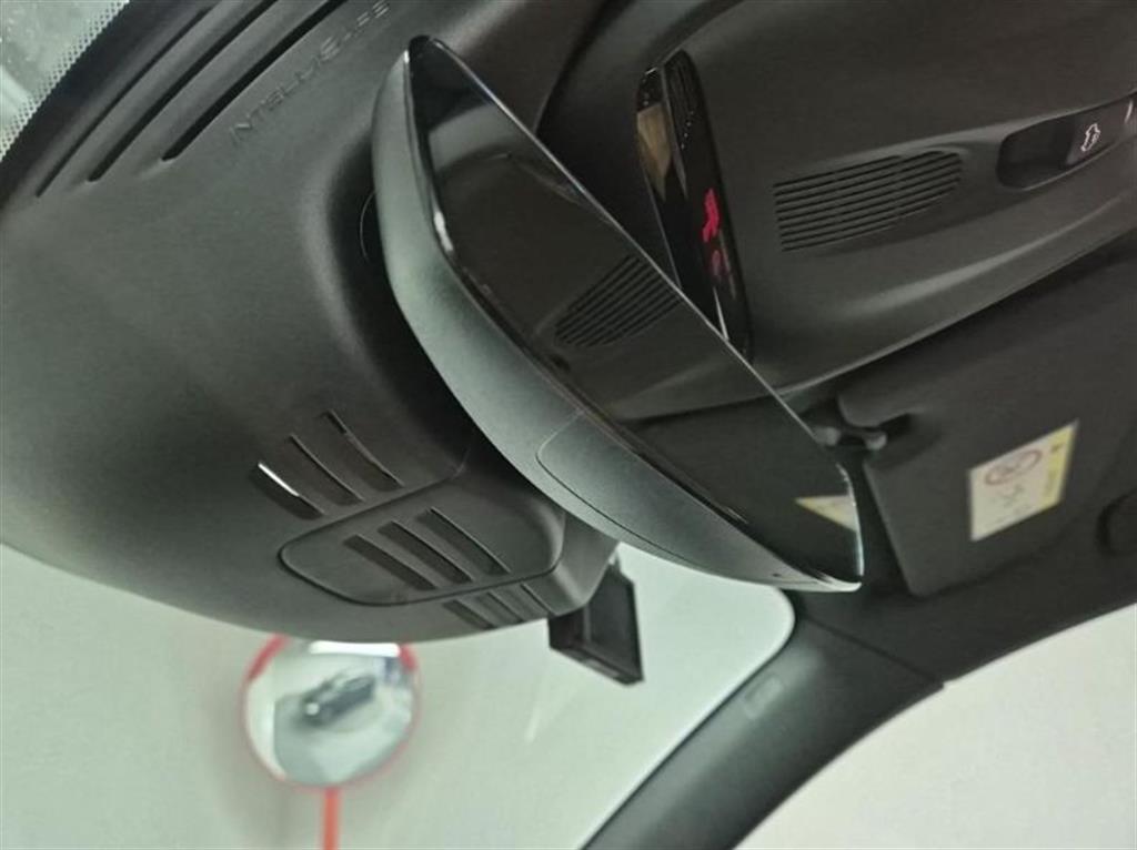 Volvo XC40 2020 Negro - Importación desde Corea - HF Imports Iquique - Foto 18