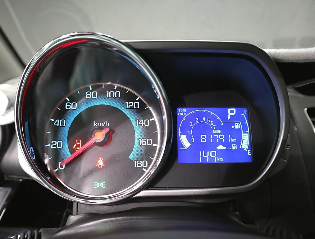 Chevrolet Spark - Vista 8