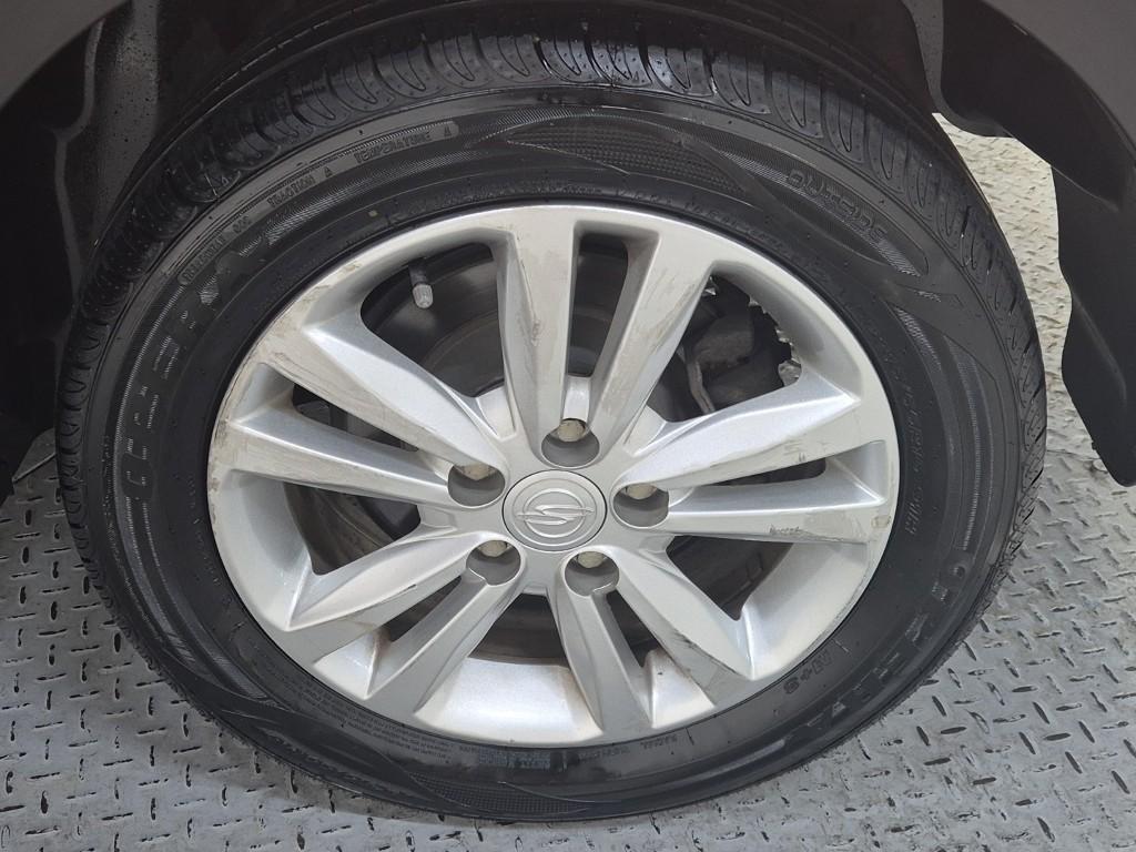 Ssangyong Tivoli 2017 Rojo - Importación desde Corea - HF Imports Iquique - Foto 18