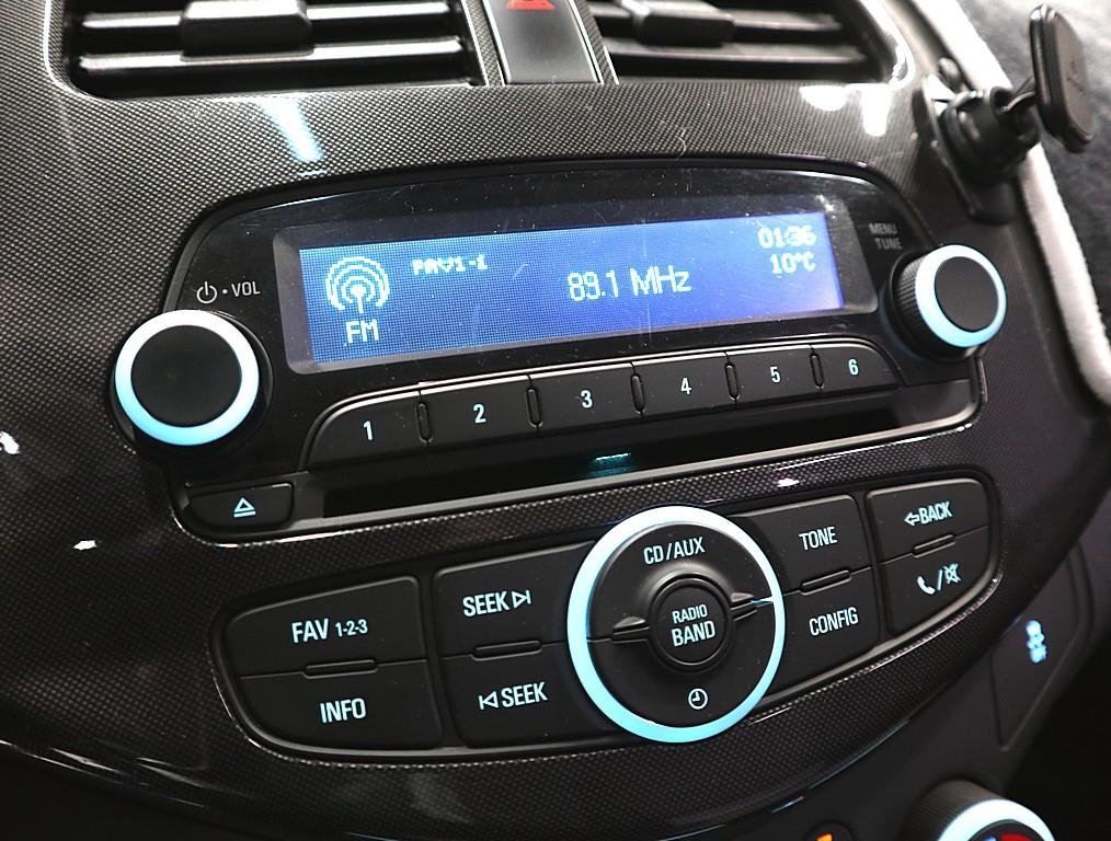 Chevrolet Spark - Vista 12