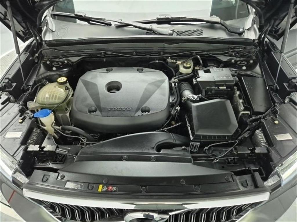 Volvo XC40 - Vista 5