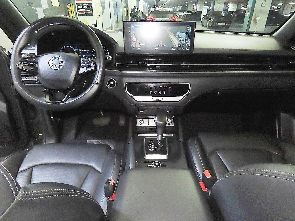 Ssangyong Rexton - Vista 10