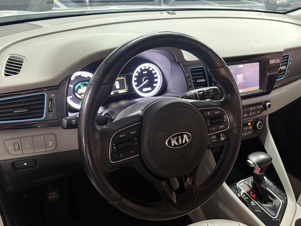 KIA Niro - Vista 11