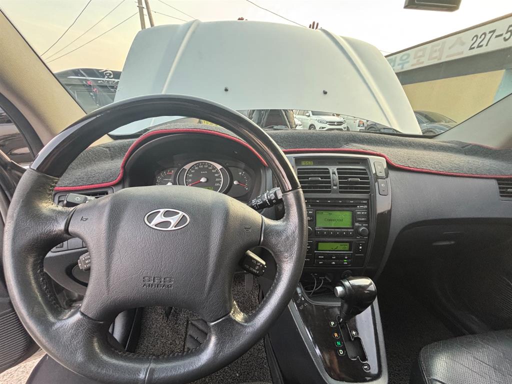 HYUNDAI Tucson - Vista 9