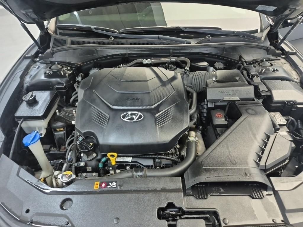 HYUNDAI Grandeur - Vista 5