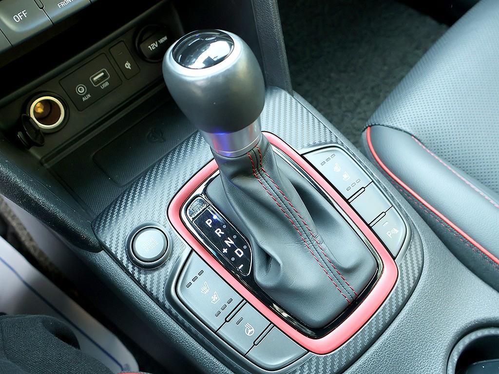 HYUNDAI Kona 2018 Blanco - Importación desde Corea - HF Imports Iquique - Foto 7