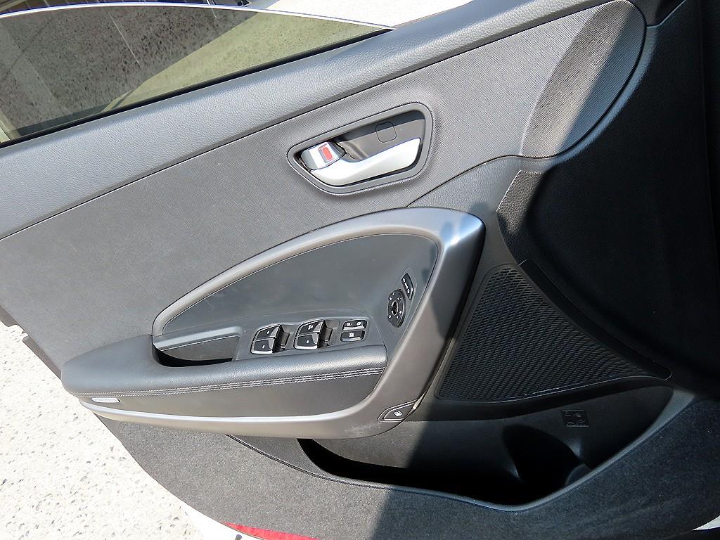 HYUNDAI Santa Fe - Vista 11