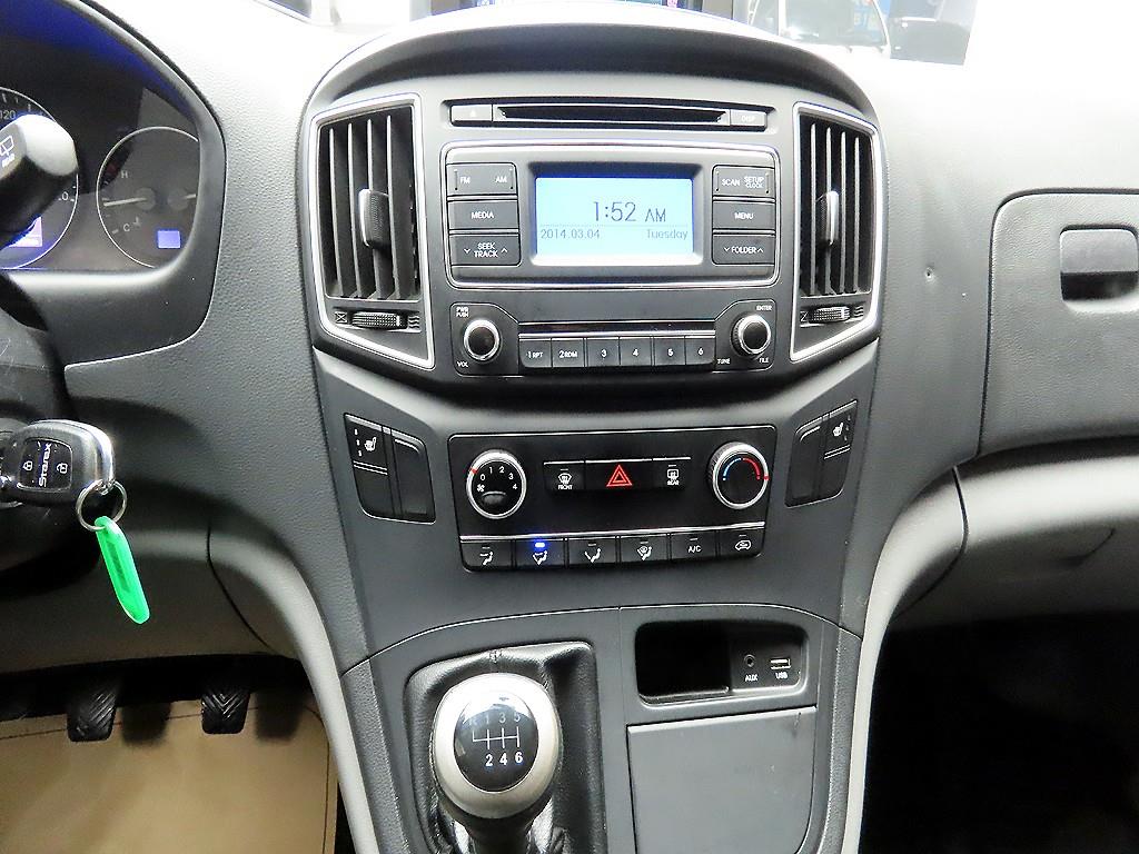 HYUNDAI Starex 2019 Gris - Importación desde Corea - HF Imports Iquique - Foto 17