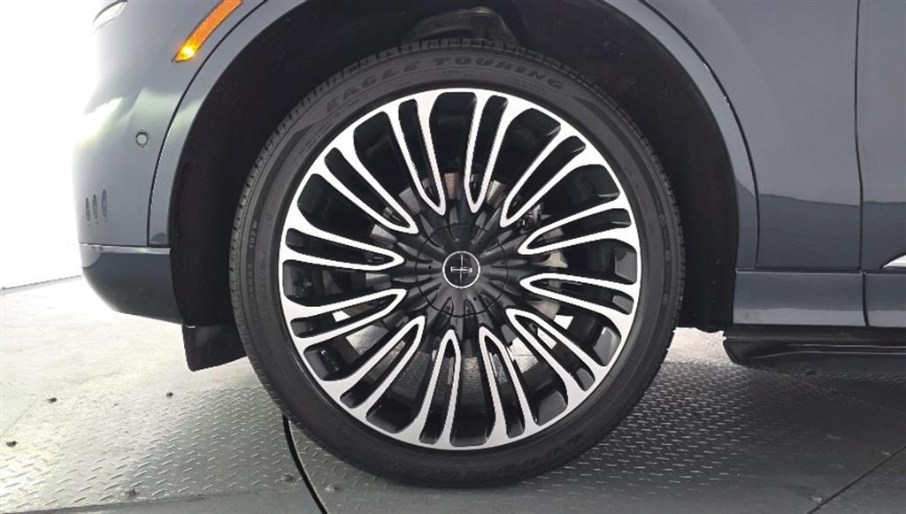 Lincoln Aviator - Vista 5