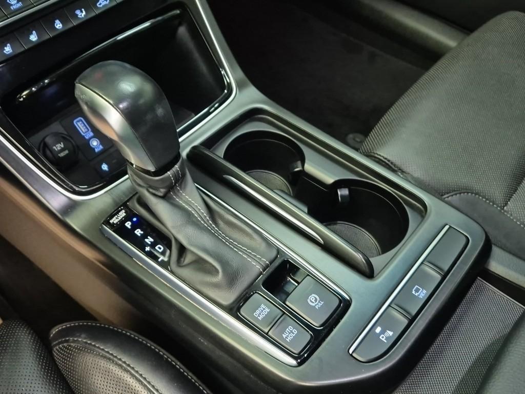 HYUNDAI Grandeur - Vista 8