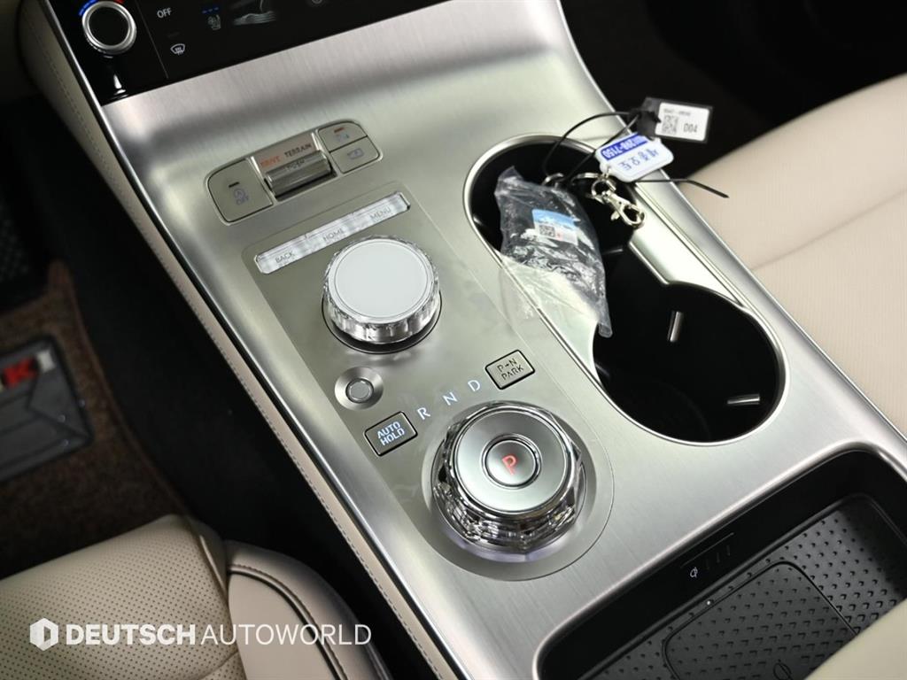 Genesis GV70 - Vista 9